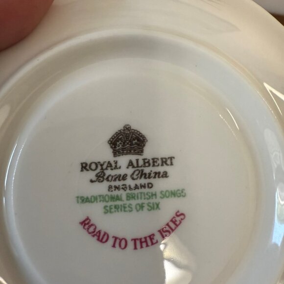 Royal Albert Road To The Isles Traditional British Songs Cup Saucer Highland - Picture 7 of 7